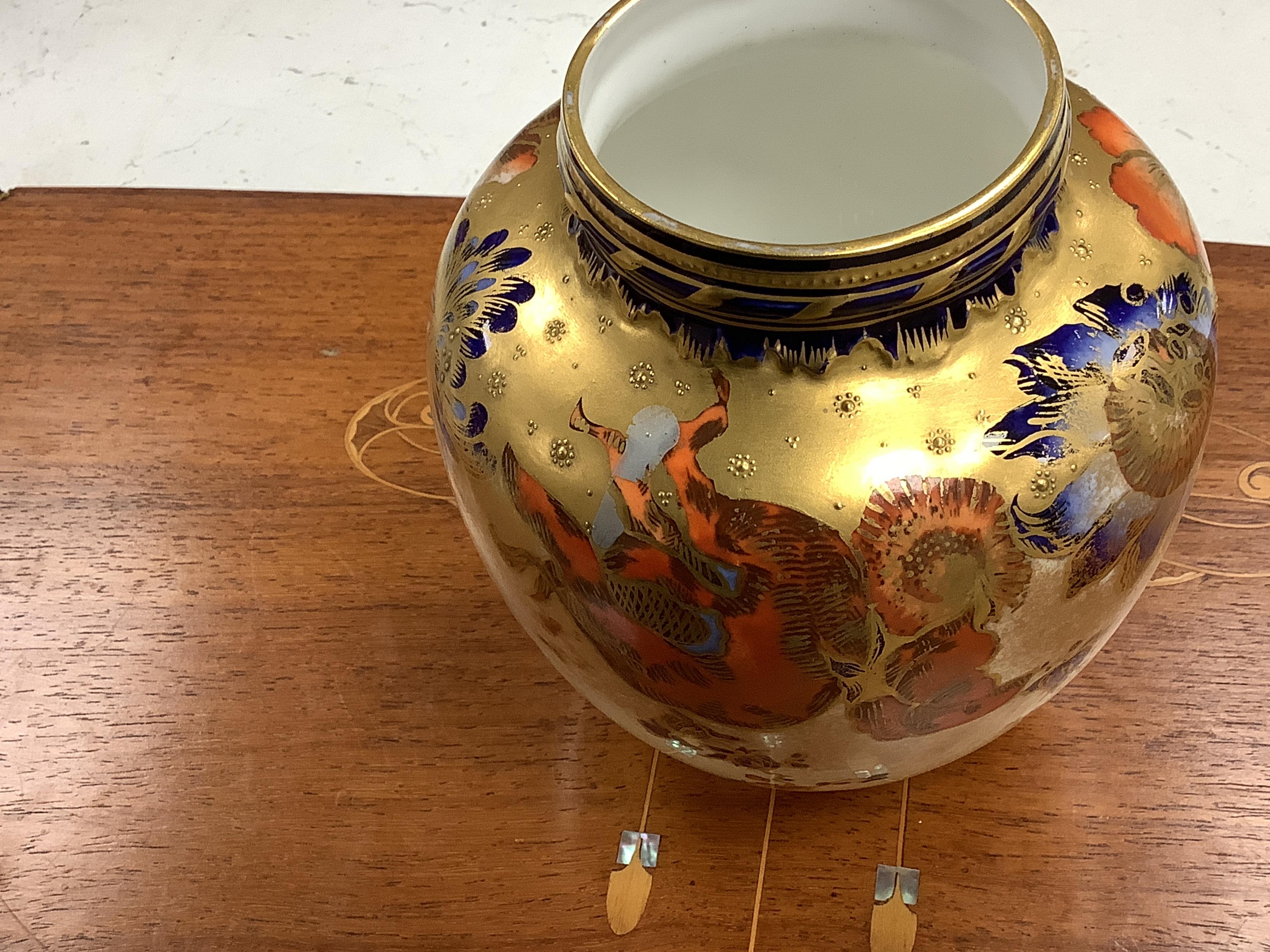 A Royal Crown Derby jar and cover and a English porcelain rose painted inkstand, c.1820, stand 25cm wide